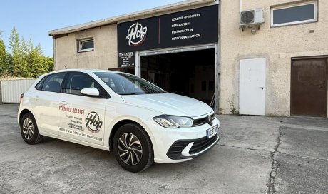 Véhicule de courtoise HDP Carrosserie à Lavérune