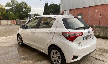 Réparation et peinture sur une Toyota Yaris à Lavérune